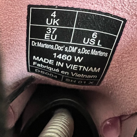 Dr. Doc Martens 1460 W Pale Pink Patent Leather Grunge Combat Boots Womens 6 NEW - Picture 5 of 8
